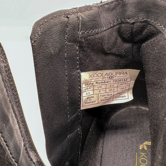 Koolaburra by UGG Suede Booties - Picture 5 of 5